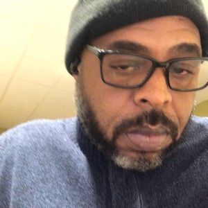 Meet your Posher, Kenneth